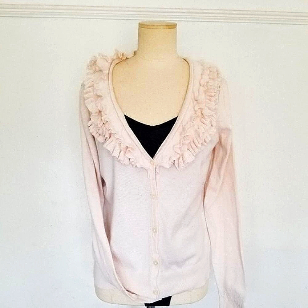 🌹H&M size X-Small Cream Sweater